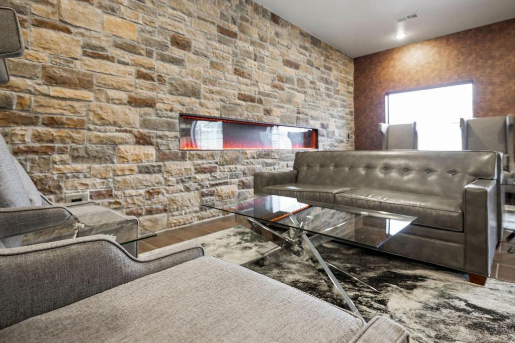 Cobblestone Hotel & Suites - Mosinee Buitenkant foto